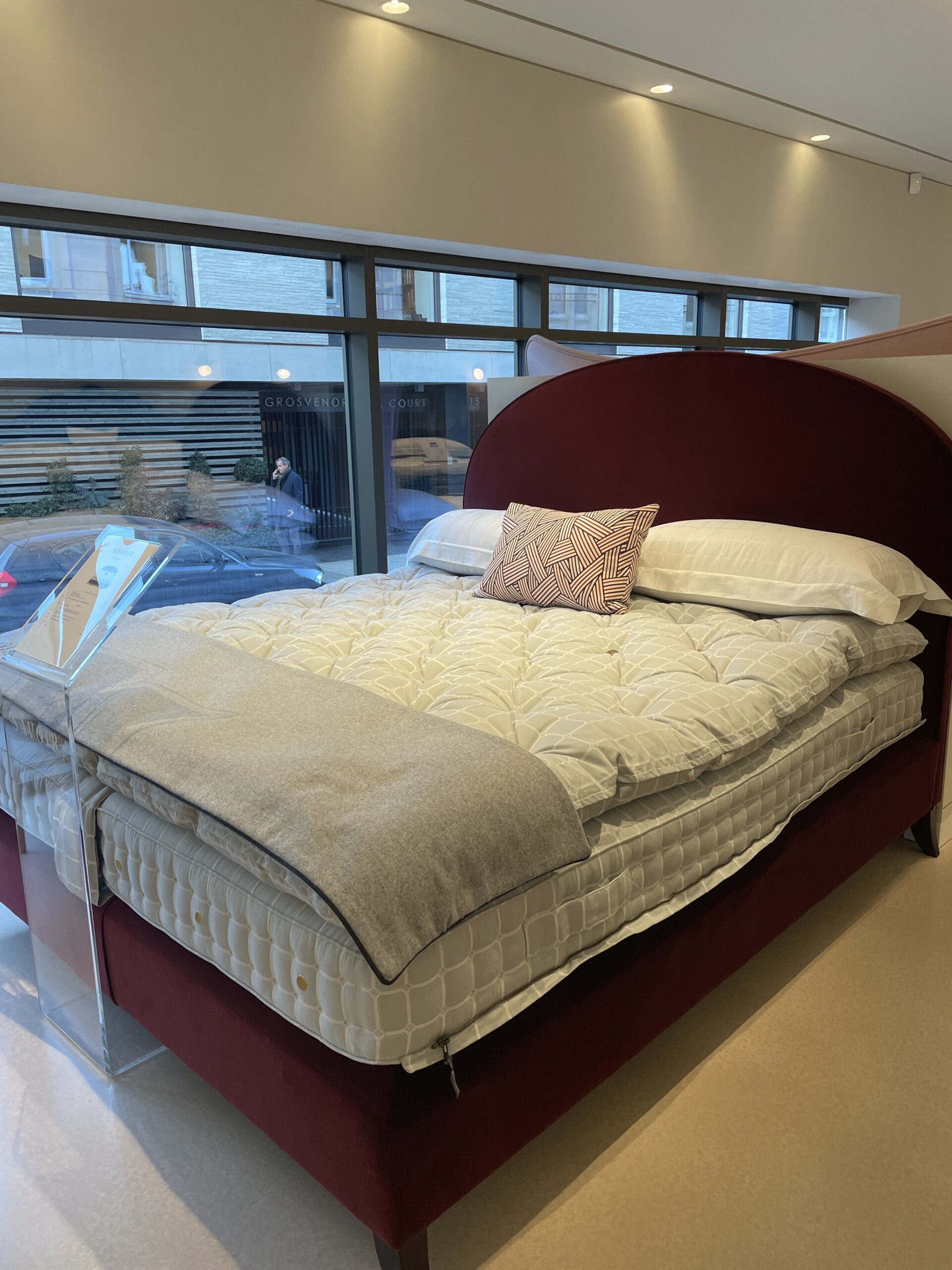 The Savoir No. 1 Collection A Deep Dive into Savoir Beds' Pocket